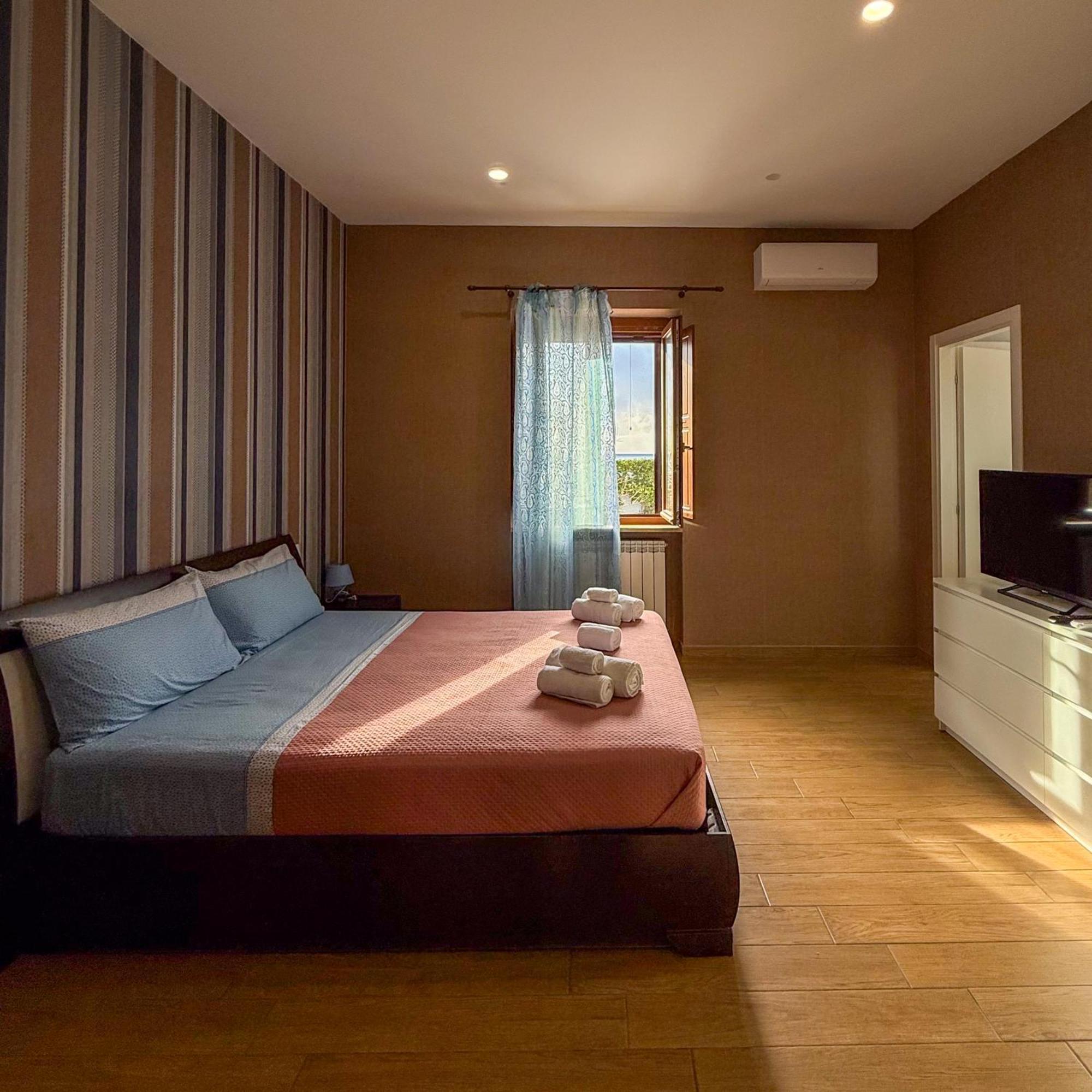Edo House Anzio - Beachfront - Fronte Mare - Affittacamere Exterior foto